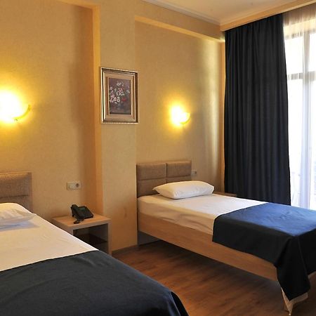 Hotel Ok Georgia Tbilisi Esterno foto
