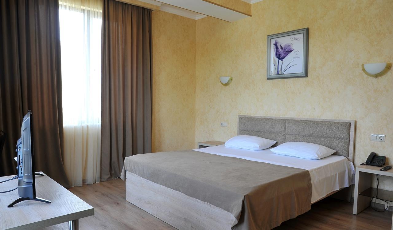 Hotel Ok Georgia Tbilisi Esterno foto