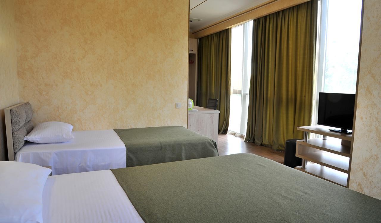 Hotel Ok Georgia Tbilisi Esterno foto